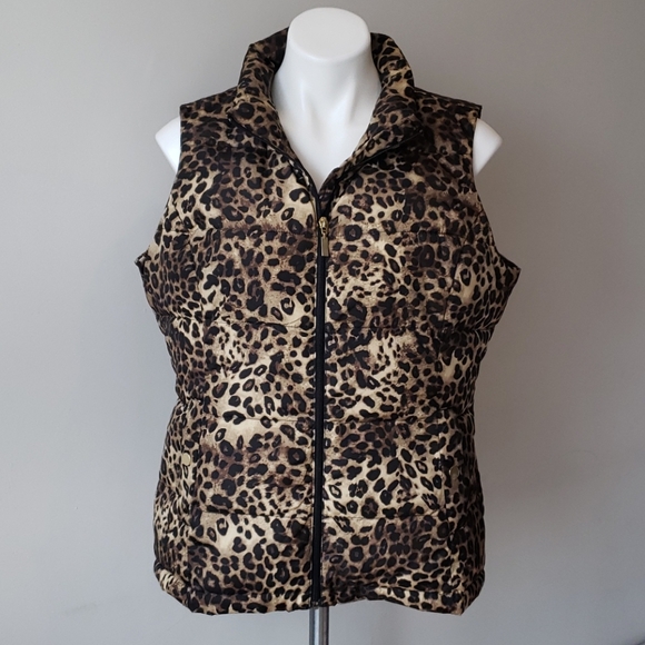 Cheetah leopard print vest NWOT - Picture 1 of 7